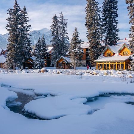 Post Hotel & Spa Лейк-Луиз Экстерьер фото