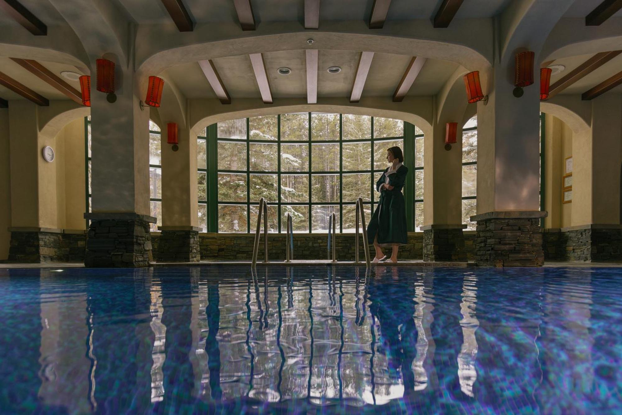 Post Hotel & Spa Лейк-Луиз Экстерьер фото